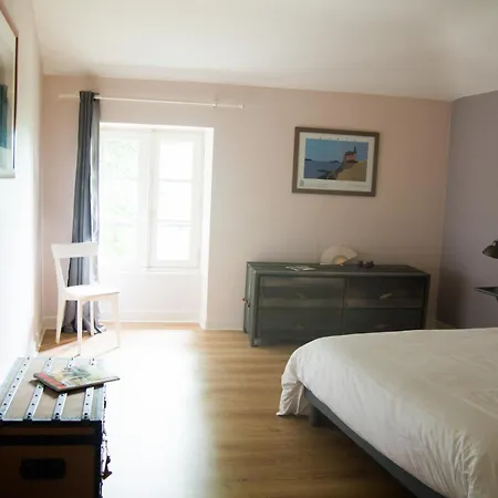 Hdc La Maison Des Amis بيت للعطل Le Gond-Pontouvre
